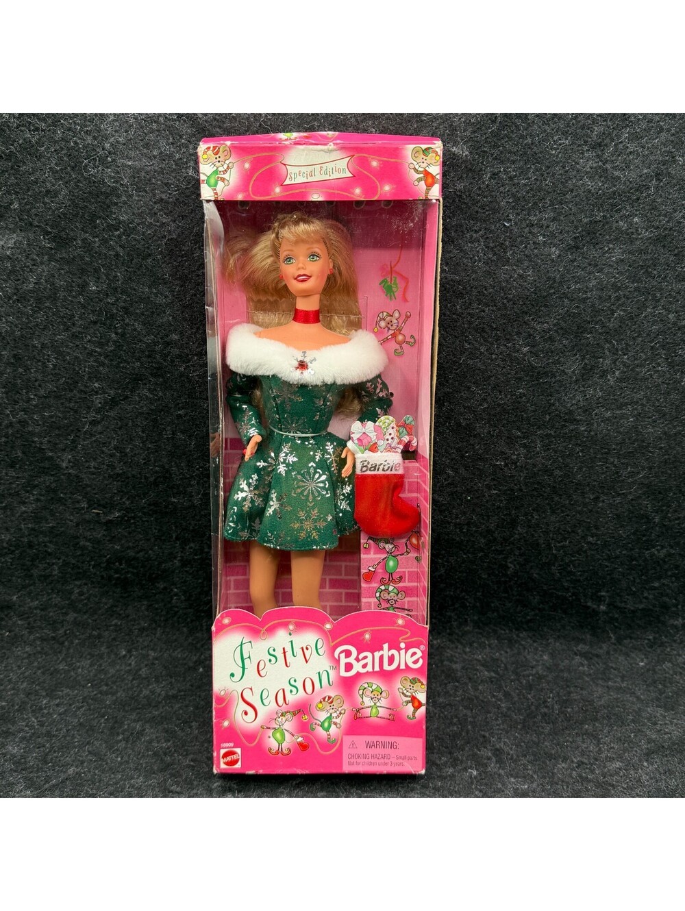 Festive Season Barbie with Stocking Special Edition 1997 Mattel #18909 NIB NRFB